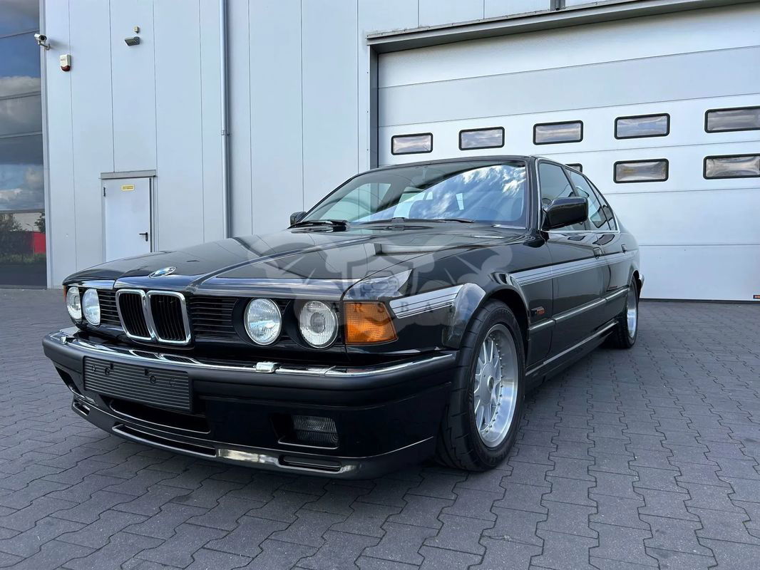 BMW Alpina B12 1990