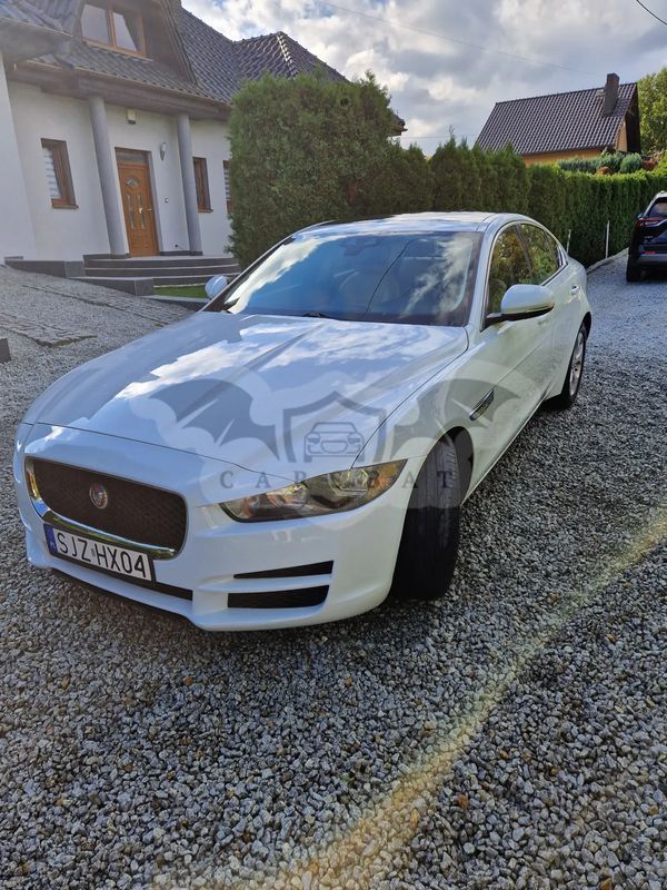Jaguar XE 25t Pure 2018