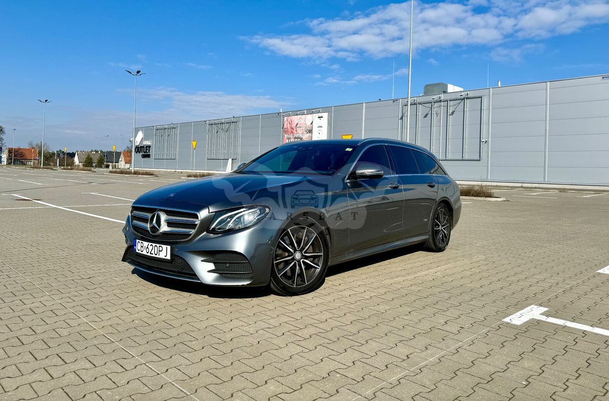Mercedes-Benz E W213 220 d T 9G-TRONIC AMG Line 2017
