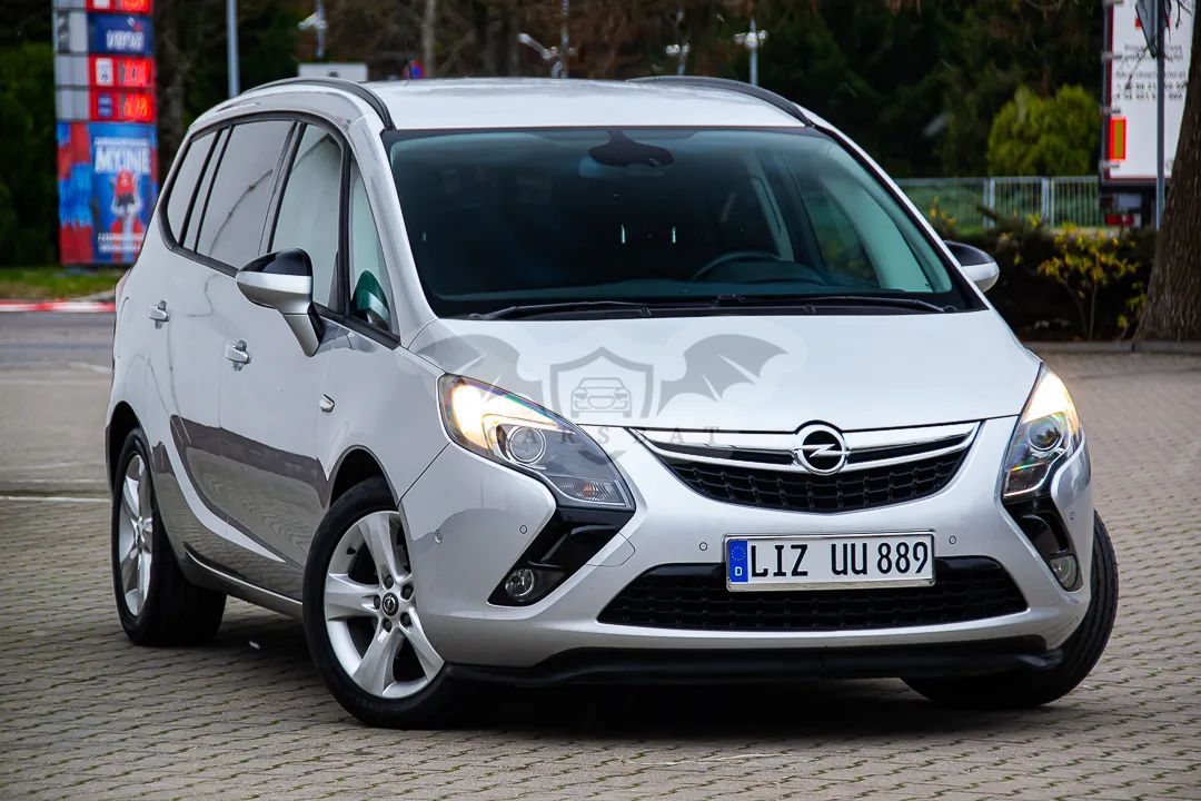 Opel Zafira C 1.4 T Elite EcoFLEX S&S 2011