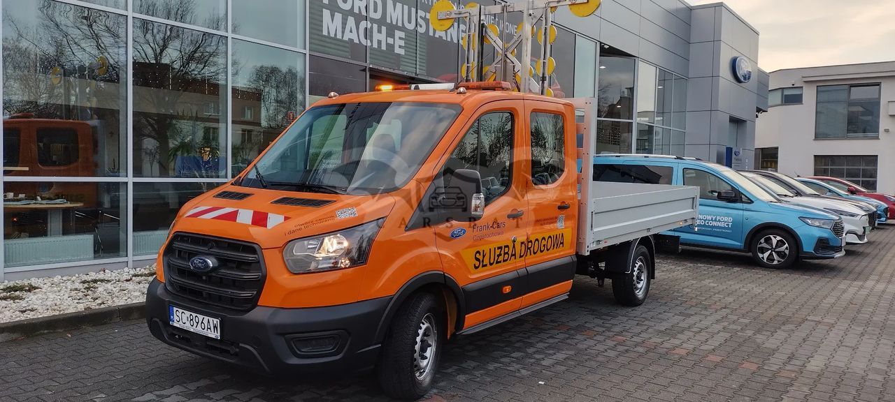 Ford Transit 2023