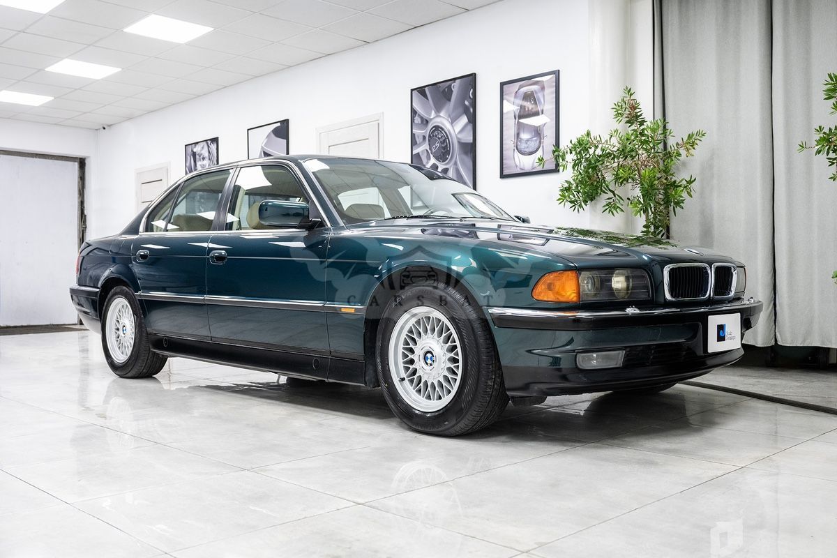 BMW 7 Series E38 740i 1998