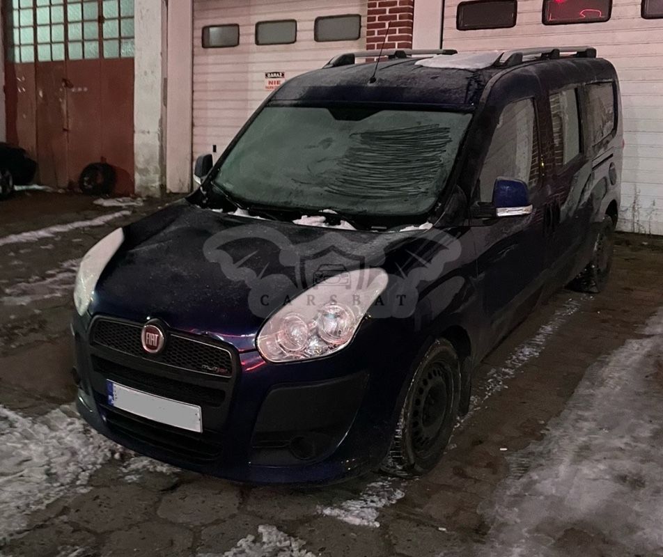 Fiat Doblo 1.6 Multijet 16V Emotion LWB 2011