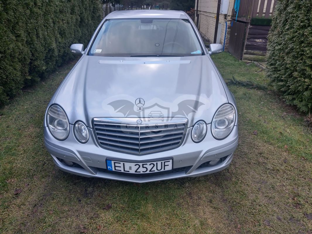 Mercedes-Benz E W211 2008