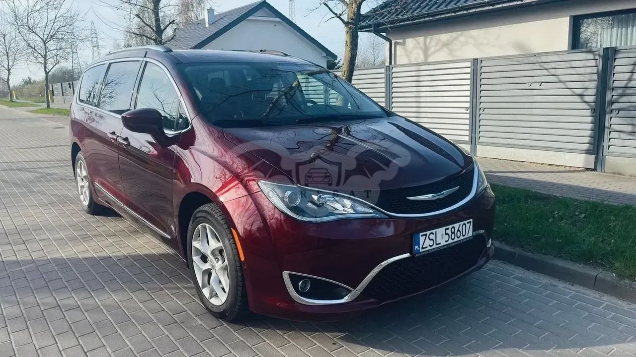 Chrysler Pacifica 2019