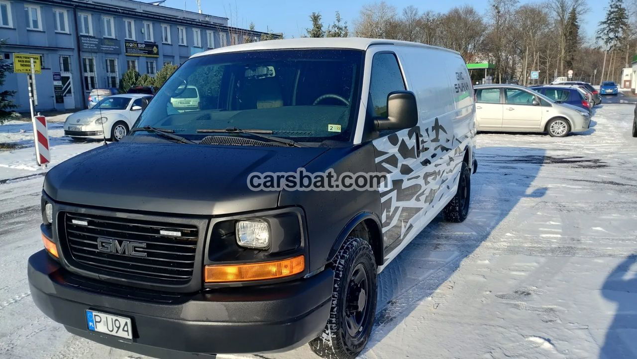 GMC Savana 2015