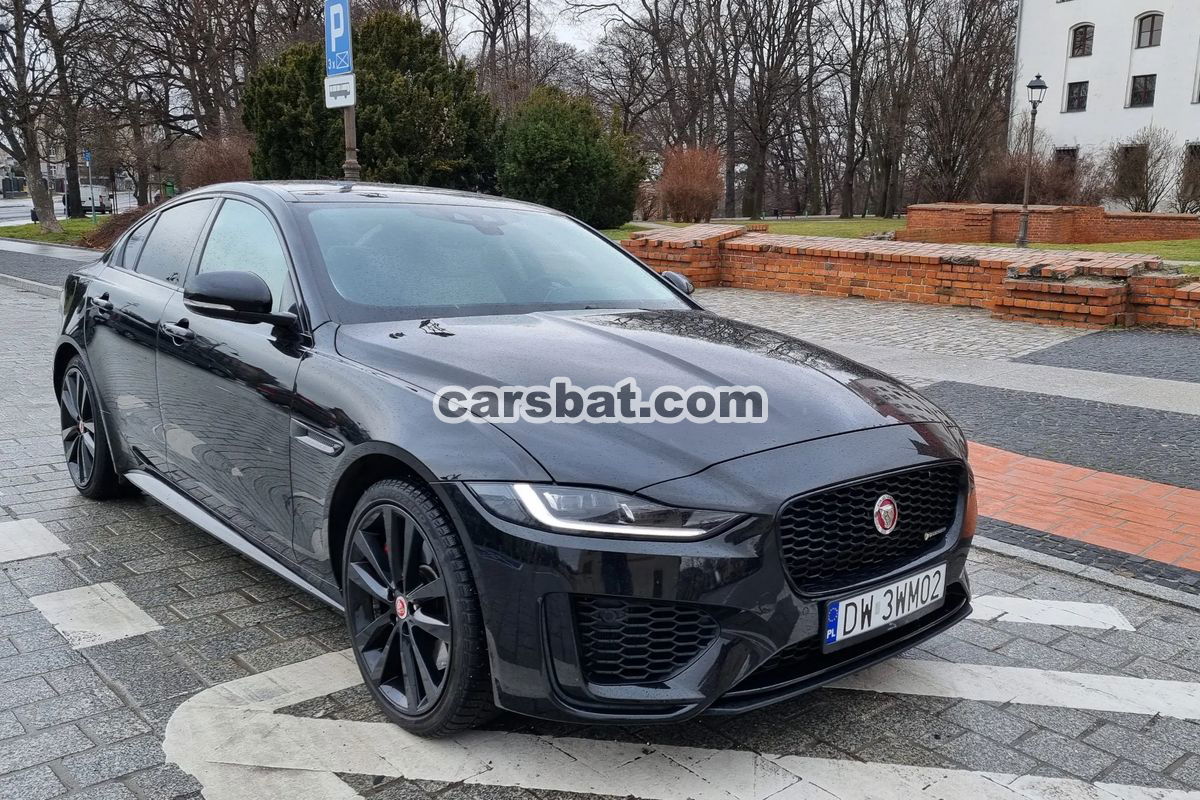 SAJAA4BX5LCP65387 | Black Jaguar XE 2.0 P300 AWD R-Dynamic