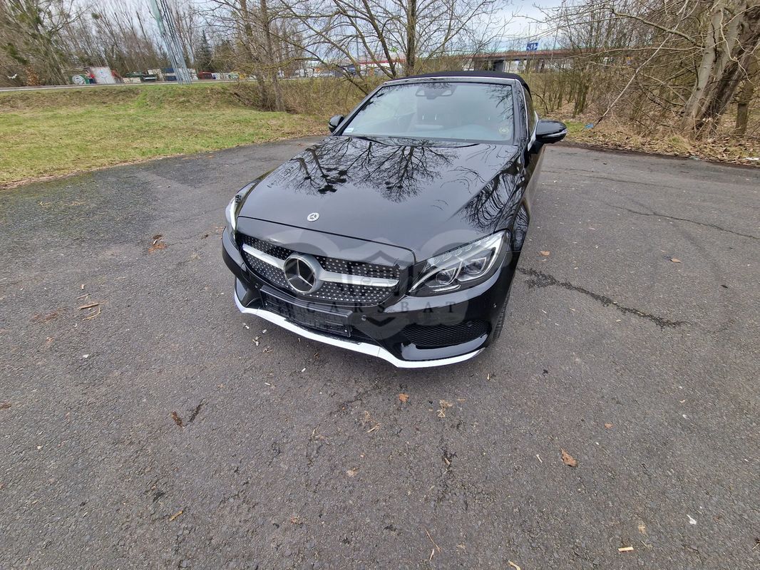 Mercedes-Benz C W205 300 Cabrio 9G-TRONIC AMG Line 2017