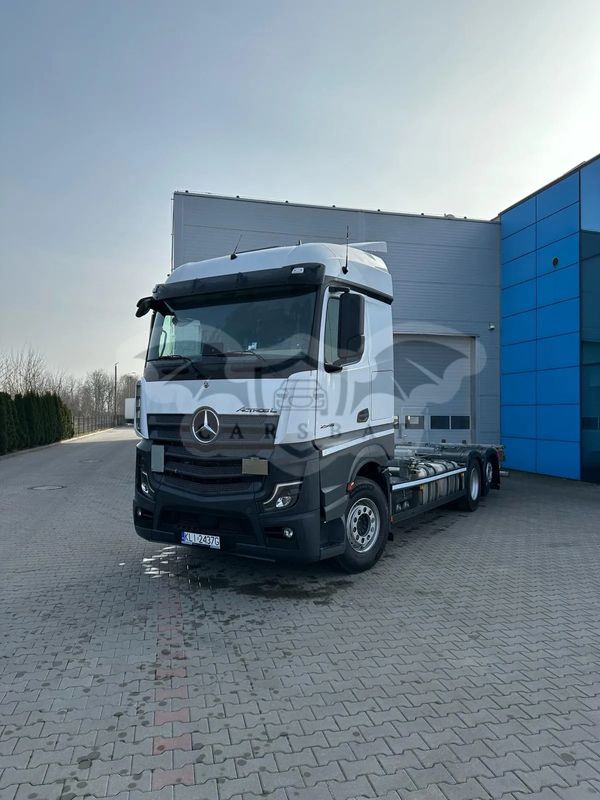 Mercedes-Benz Actros 2023
