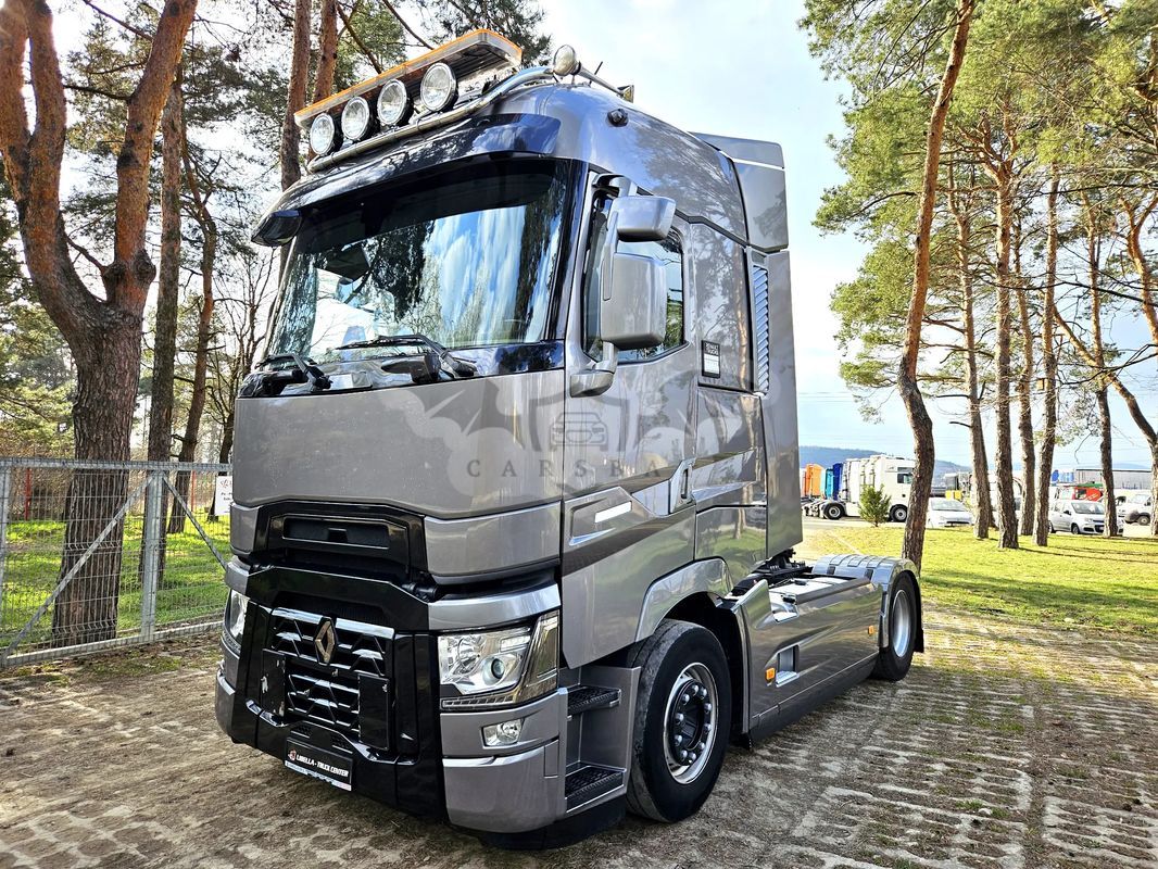 Renault T-series 2019