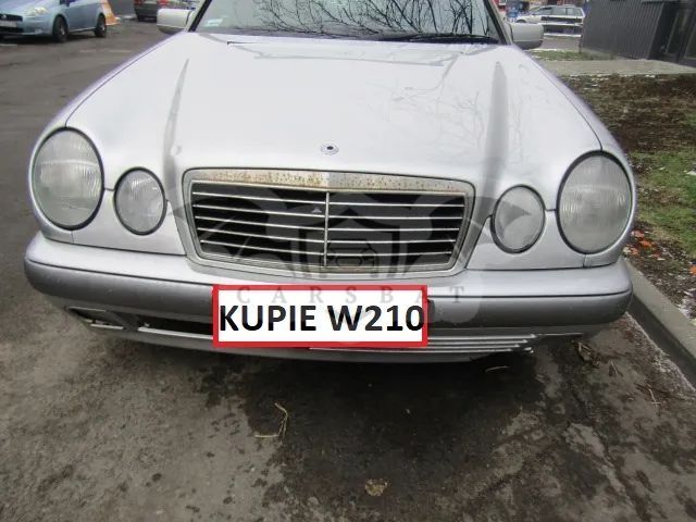 Mercedes-Benz E W210 2000