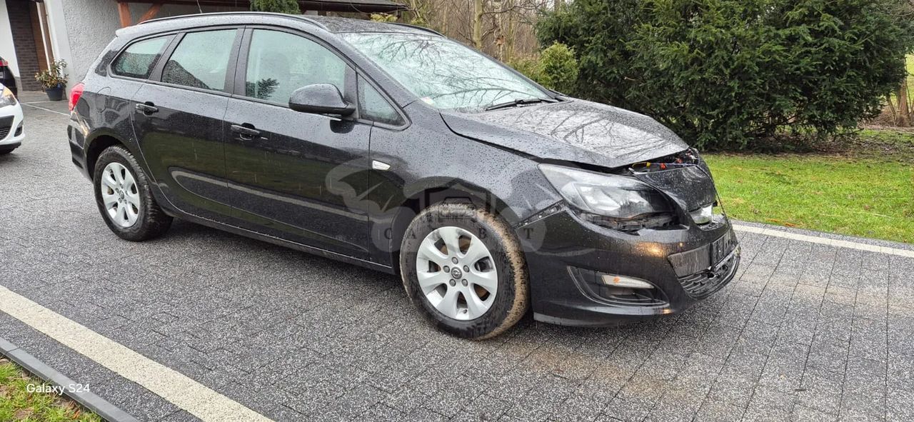 Opel Astra J 2015