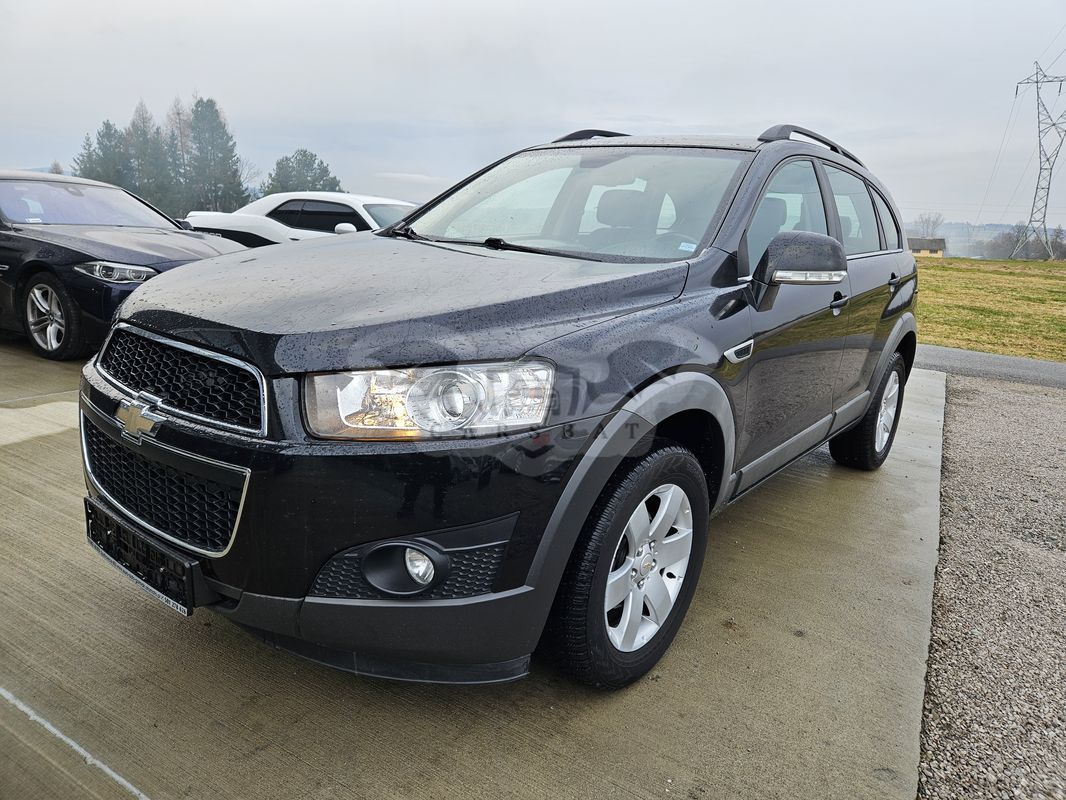 Chevrolet Captiva 2.2 Diesel 2WD Travel Edition 2012