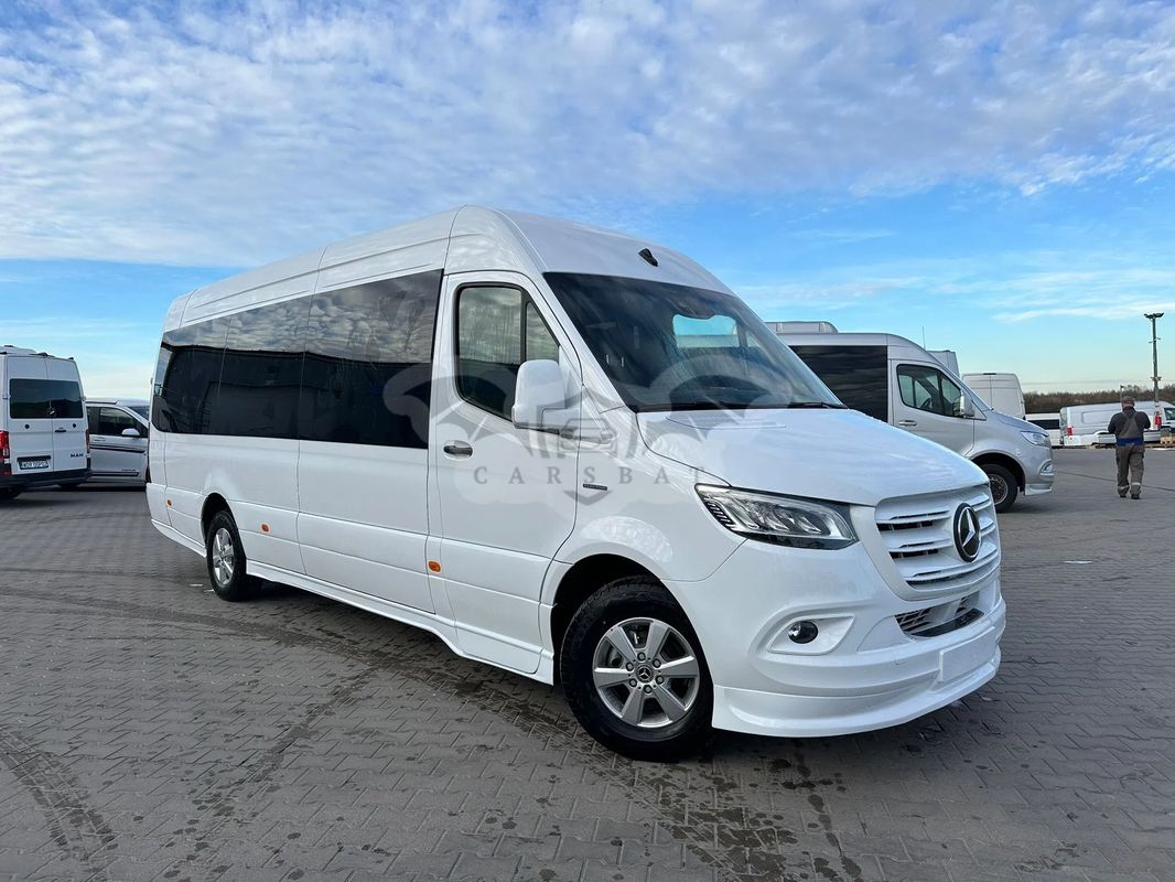 Mercedes-Benz Sprinter 2025