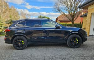 Porsche Cayenne II S Hybrid Tiptronic S 2014