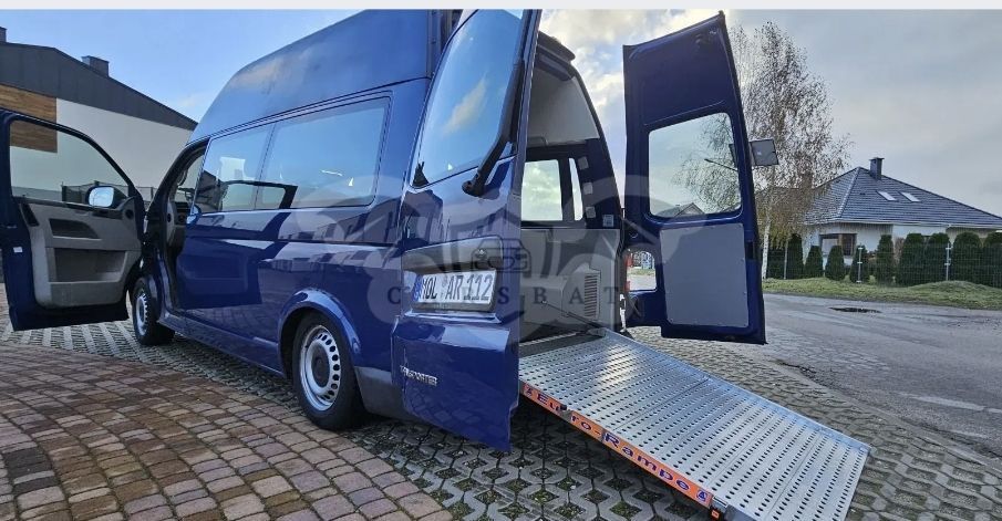 Volkswagen Transporter T5 2011