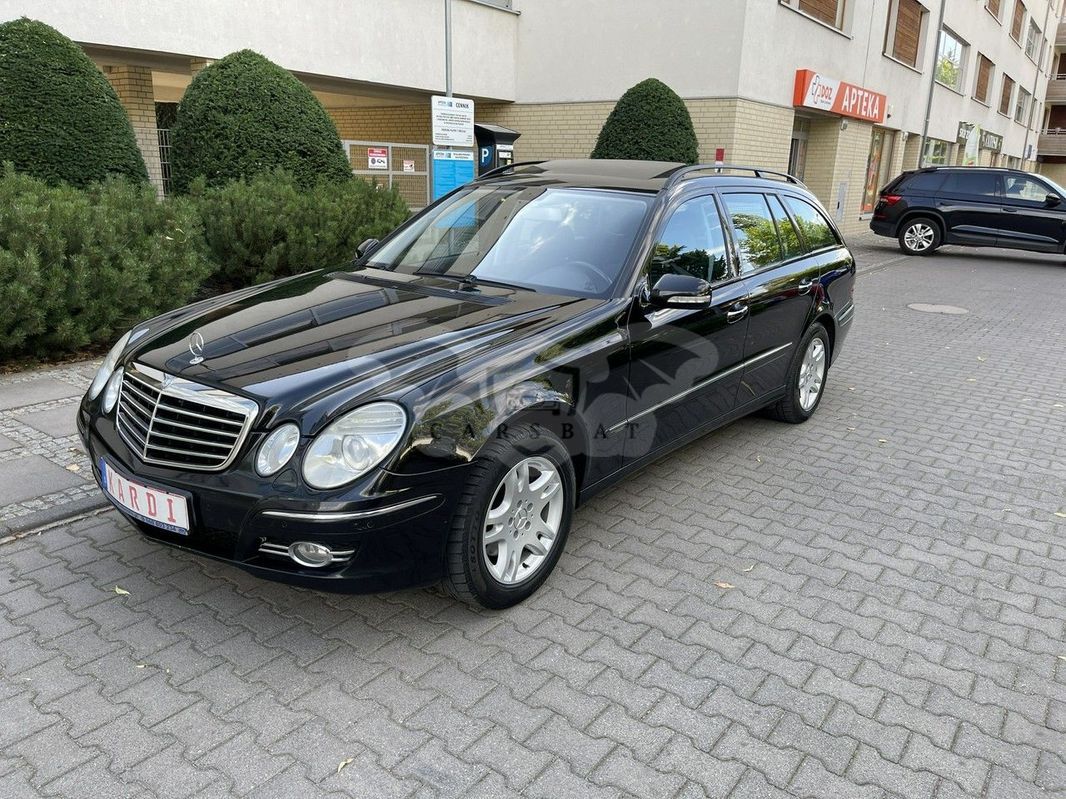 Mercedes-Benz E W211 2009