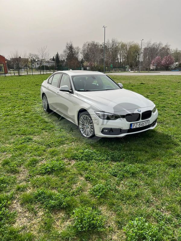 BMW 3 Series F30/F31 330i xDrive 2017