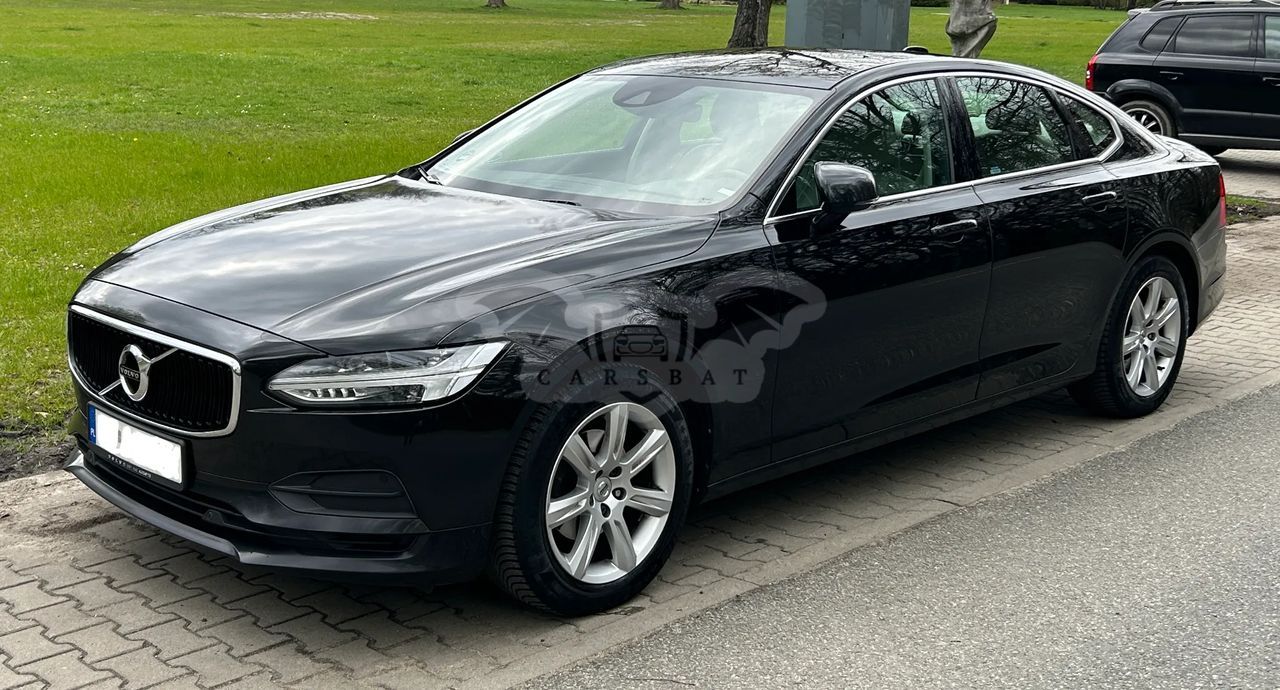 Volvo S90 D4 Momentum 2018