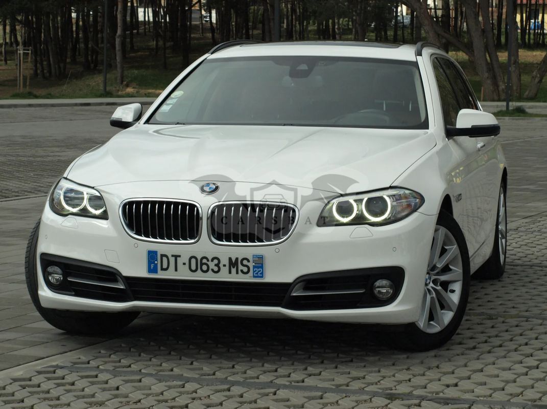 BMW 5 Series F10/F11 520d Touring Luxury Line 2014