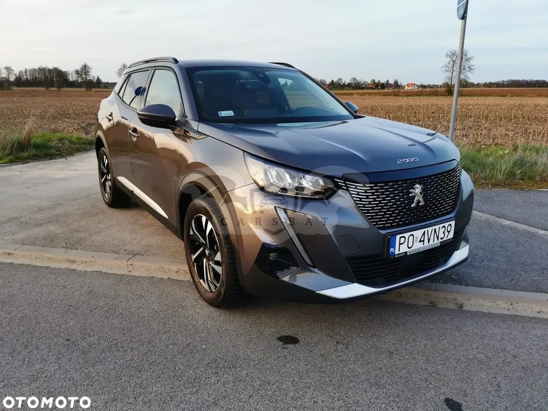 Peugeot 2008 II 1.2 PureTech Allure Pack S&S 2021
