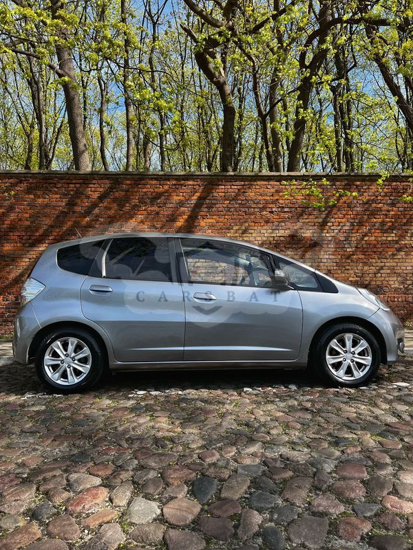 Honda Jazz III 1.3 IMA Elegance 2011