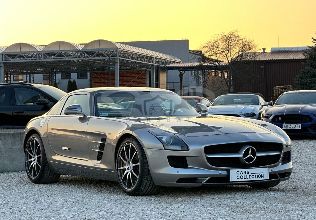 Mercedes-Benz SLS AMG AMG Coupe AMG SPEEDSHIFT DCT 2010