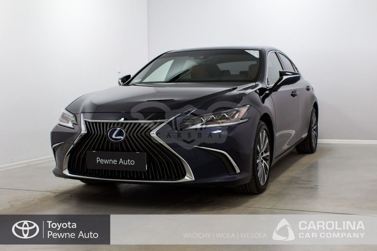 Lexus ES 2020