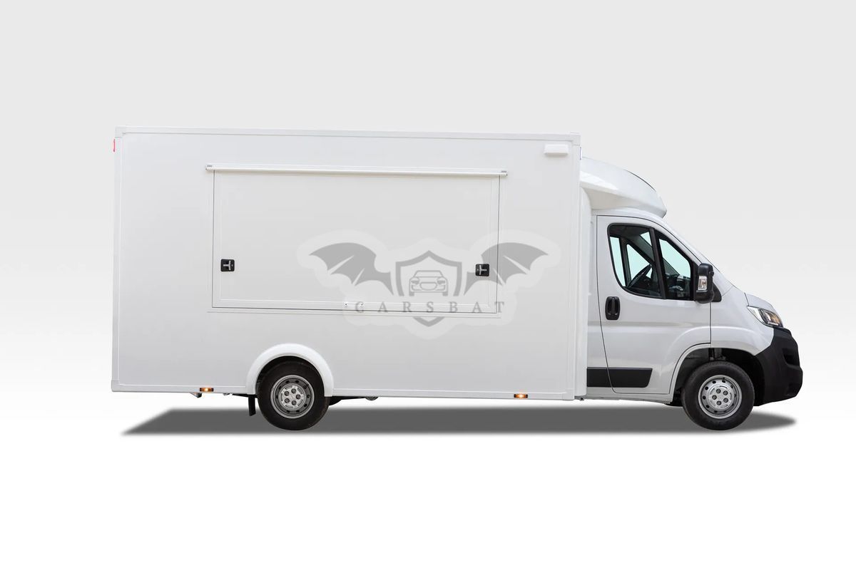 Bannert Bannert food truck imbiss handlowy pusty 2024