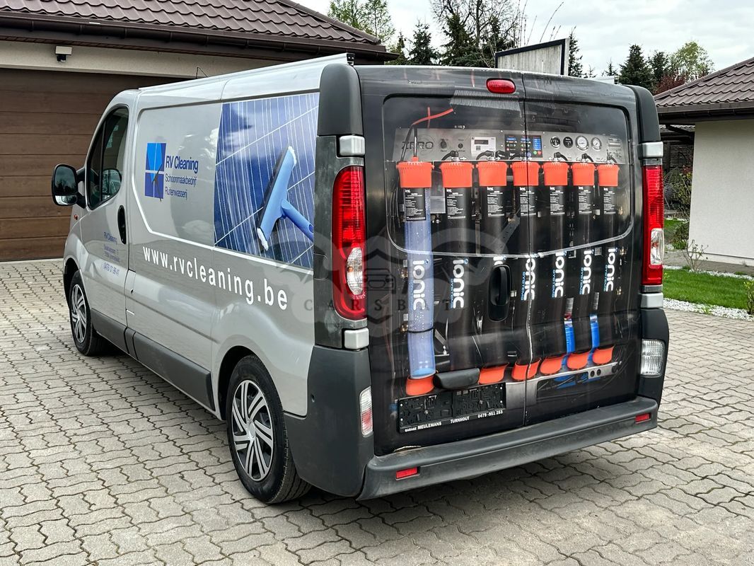 Opel Vivaro 2011