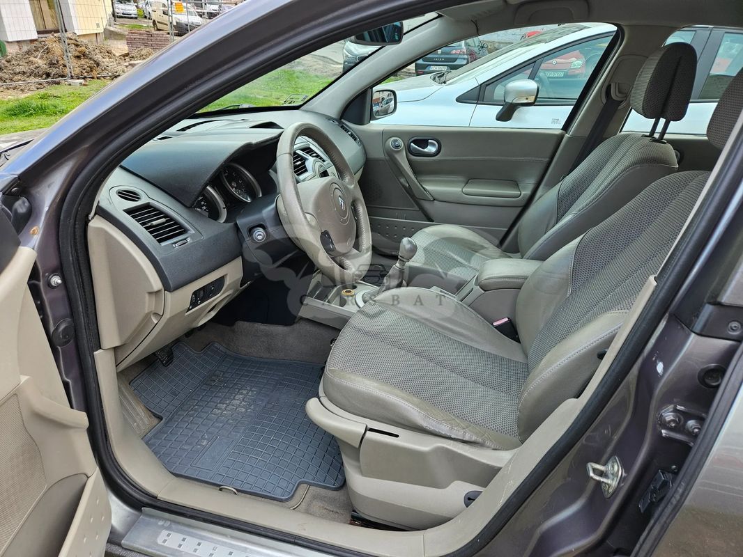 Renault Megane II II 1.9 dCi Luxe Privilege 2004