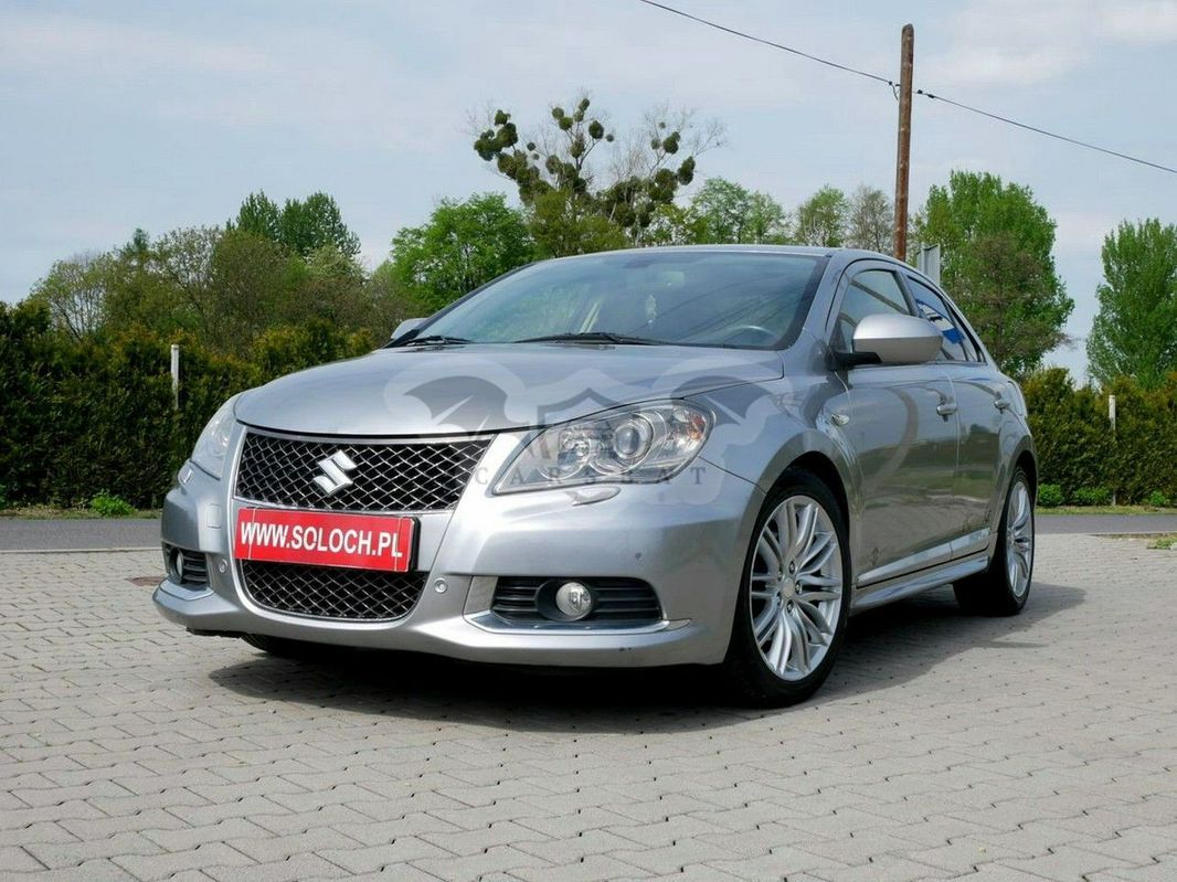 Suzuki Kizashi 2010