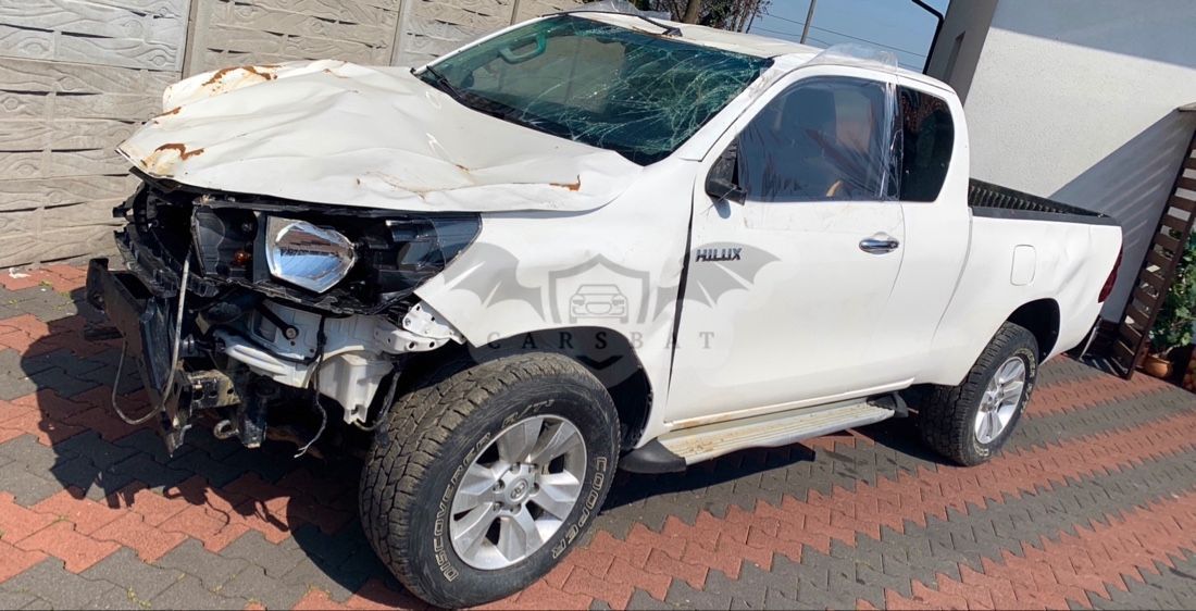 Toyota Hilux 2.4 D-4D Double Cab DLX 4x4 2018