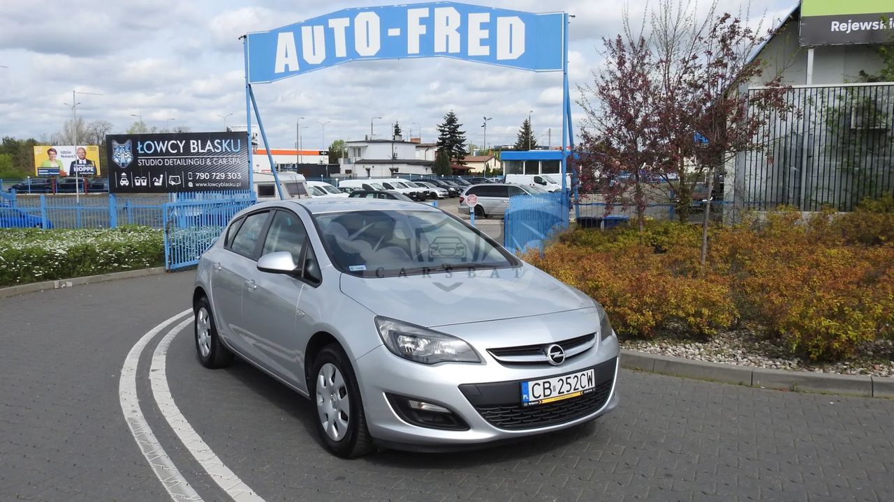 Opel Astra J 2014