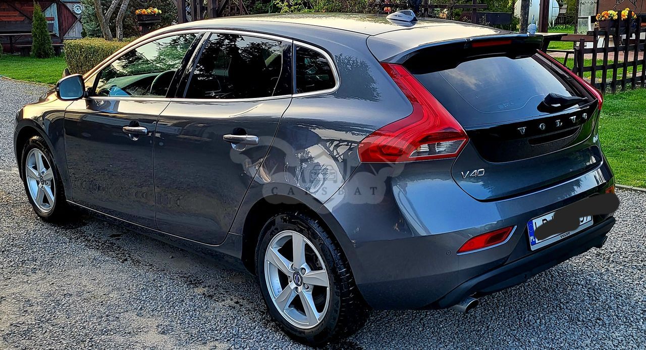Volvo V40 II CC D3 Momentum 2012