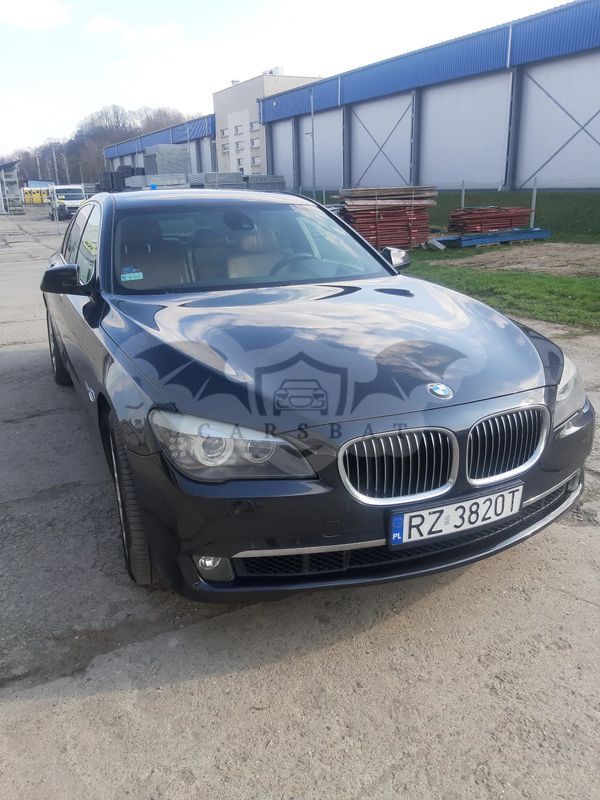 BMW 7 Series F01 740d xDrive 2011