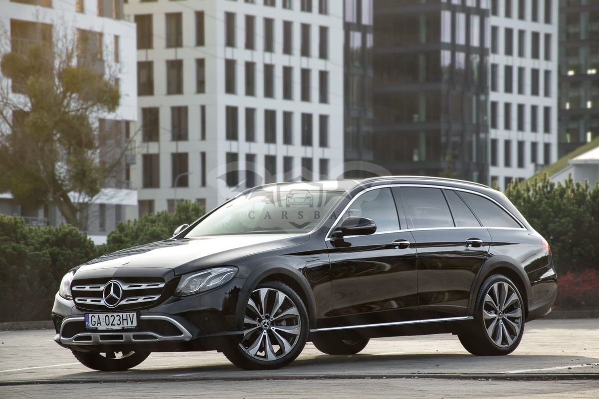 Mercedes-Benz E W213 220 d 4-Matic All-Terrain 2017