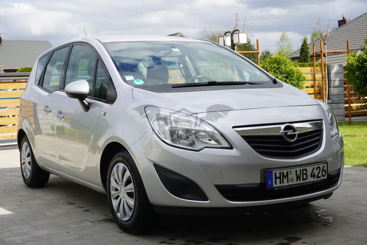 Opel Meriva II 1.4 Cosmo 2010