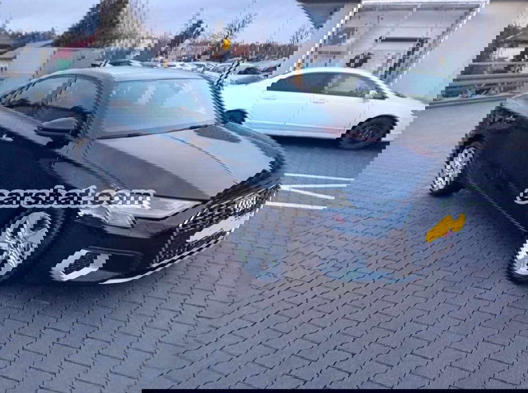 WAUGUCGY2NA047464 | Black Audi A3 8Y 2022 year| CarsBat