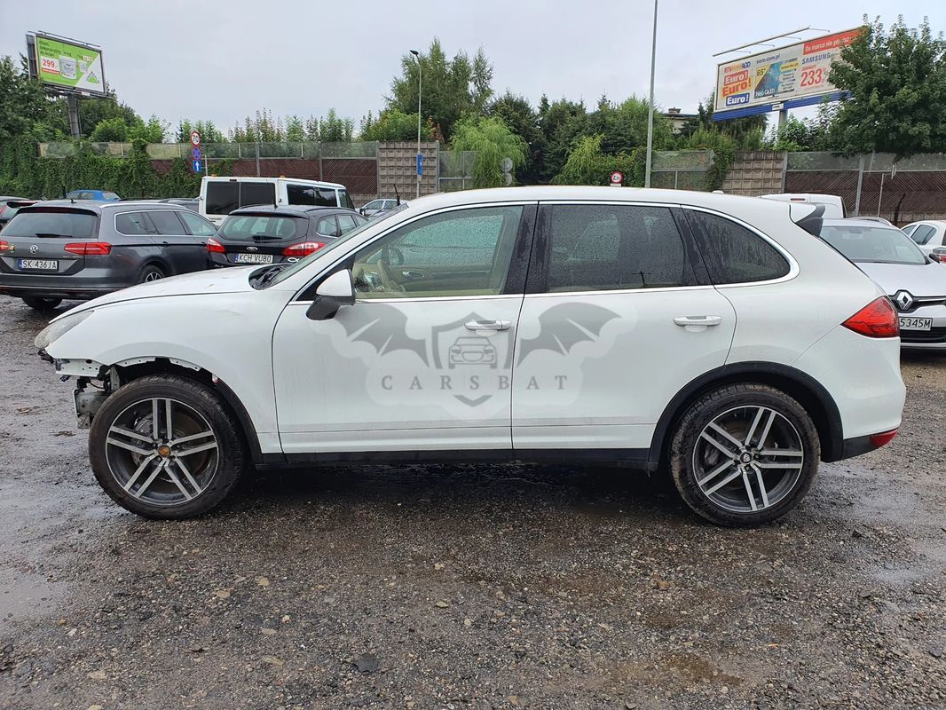Porsche Cayenne II 2012