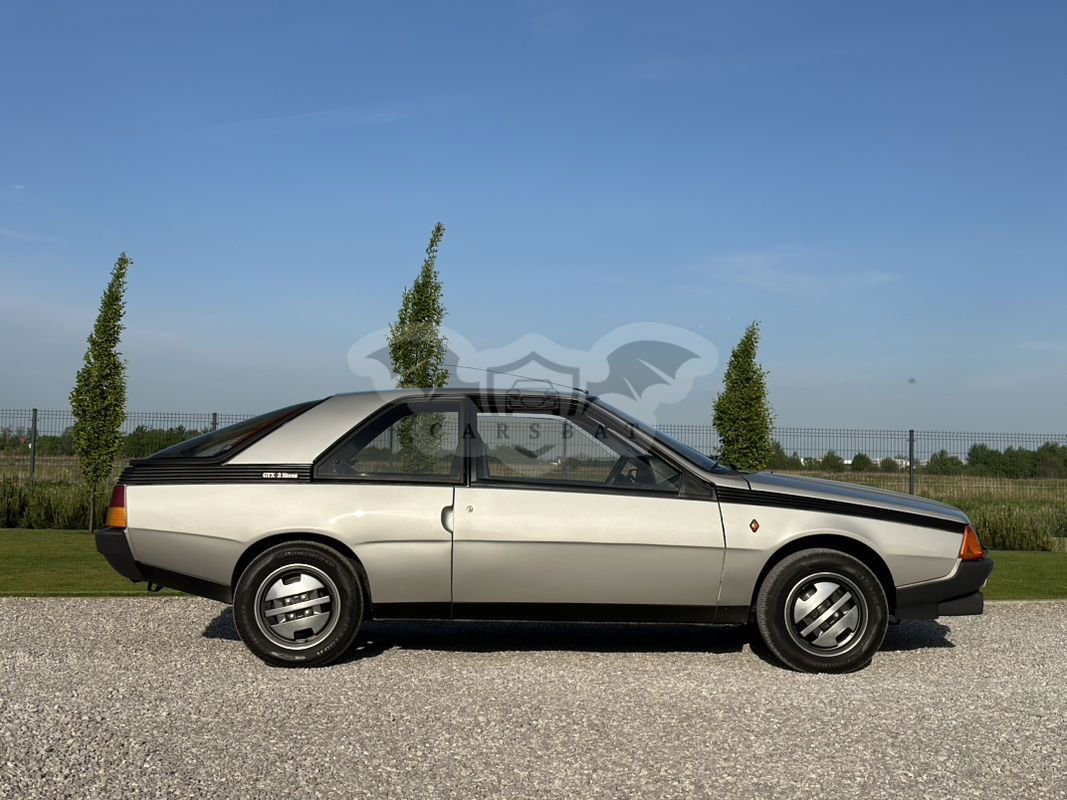 Renault Fuego 1983