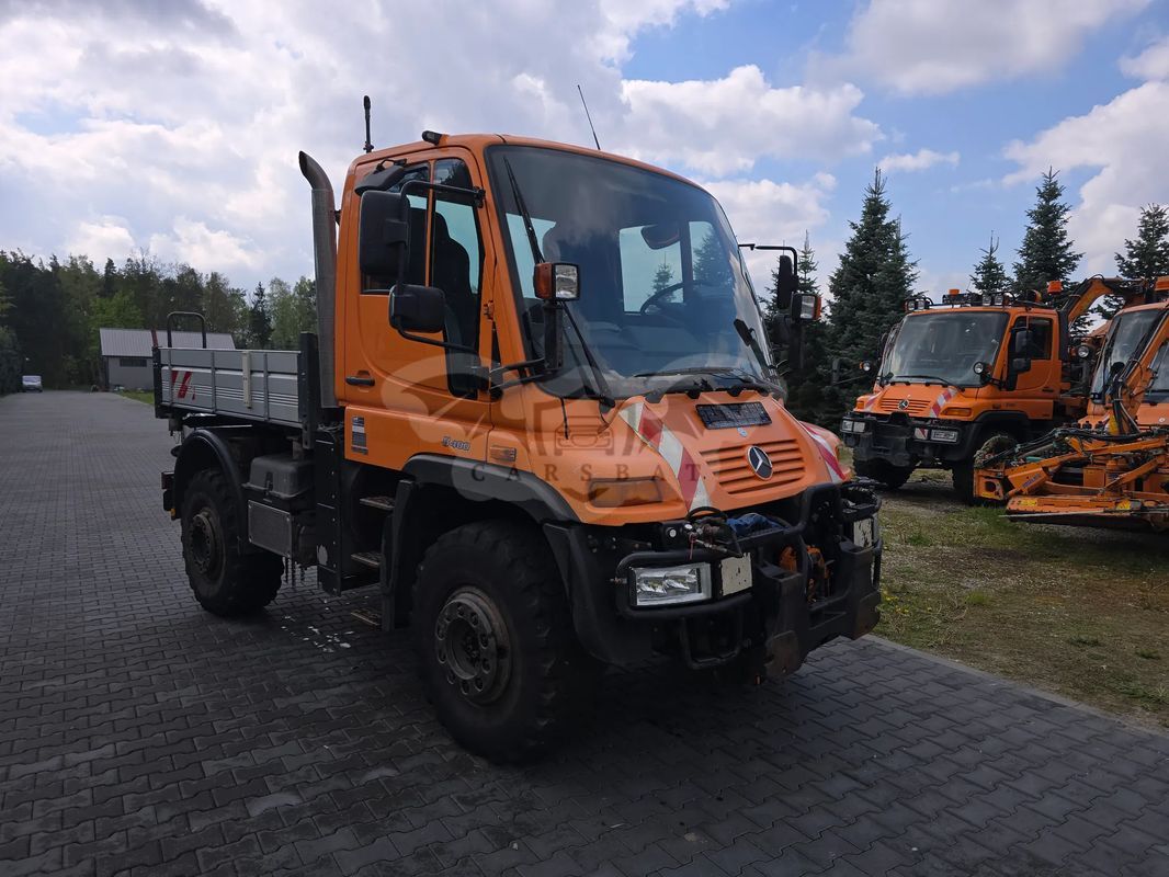Mercedes-Benz Unimog 2010