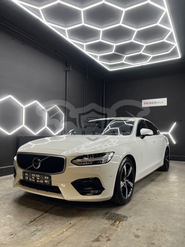 Volvo S90 D5 AWD R-Design 2017