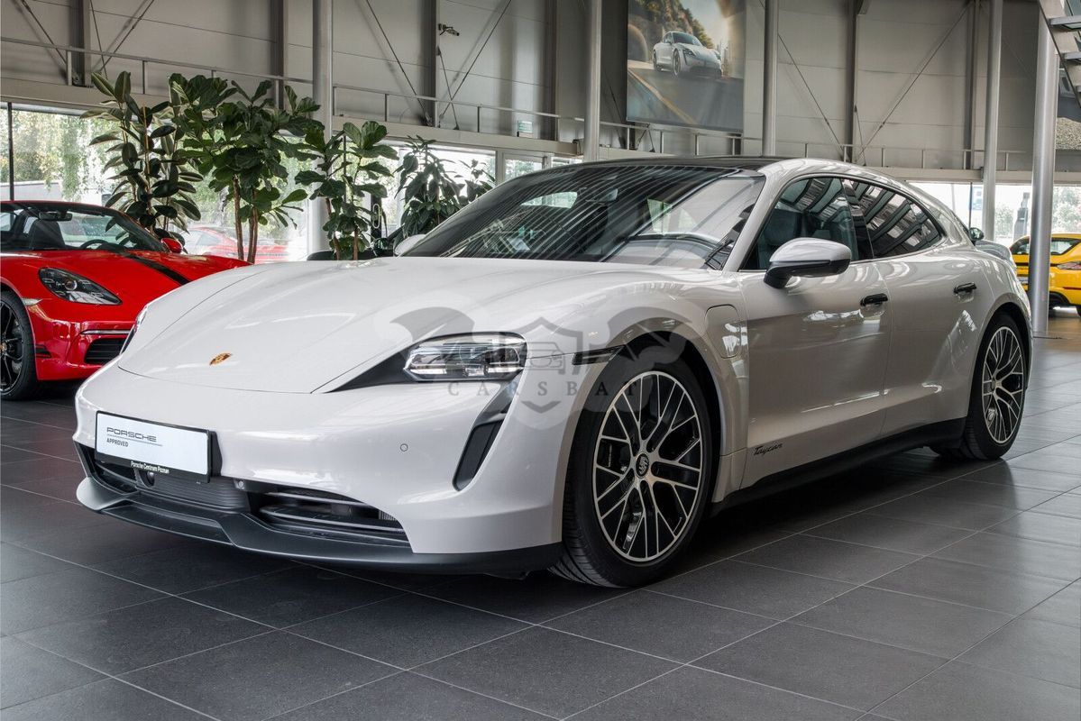 Porsche Taycan 2022