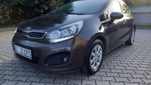 Kia Rio III 1.2 Spirit 2013