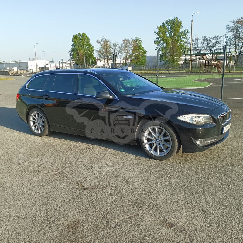 BMW 5 Series F10/F11 525d Touring Sport-Aut 2011