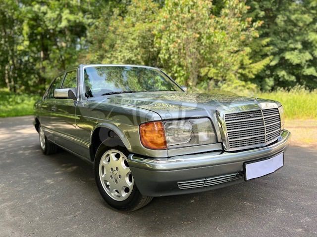 Mercedes-Benz S W126 1988