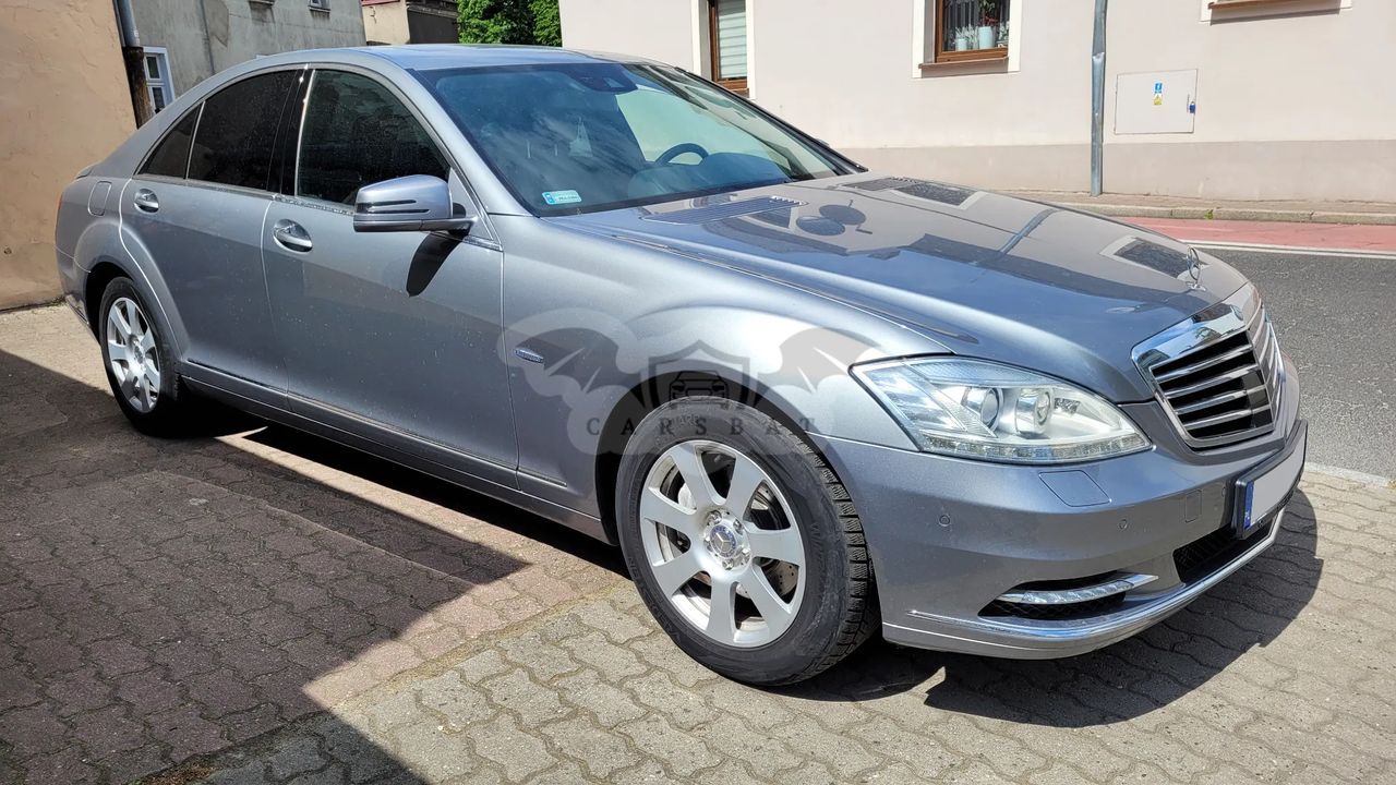 Mercedes-Benz S W221 2010