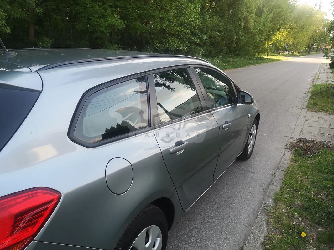 Opel Astra J 2012