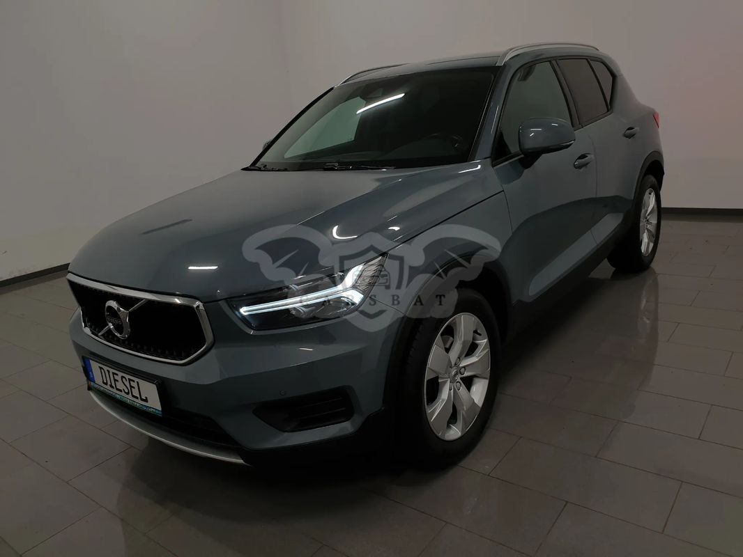 Volvo XC40 2021